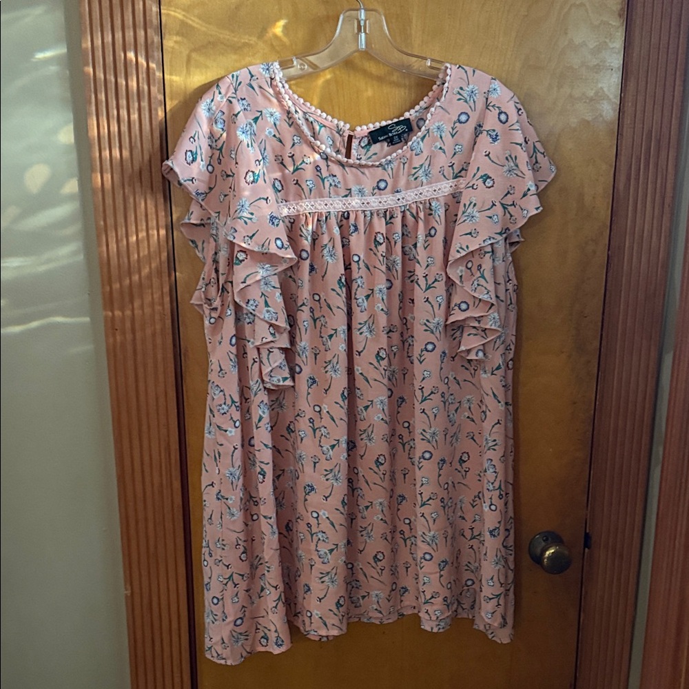 Women’s Blouse Plus Size Style
